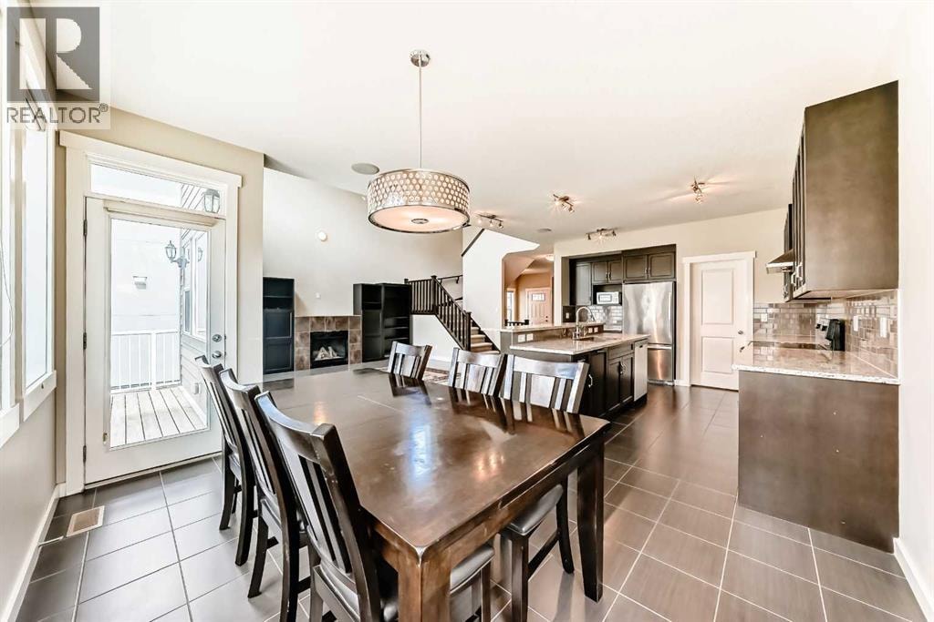 210 Stonemere Green — photo 9