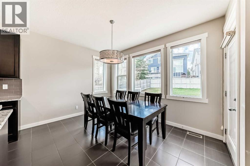 210 Stonemere Green — photo 8
