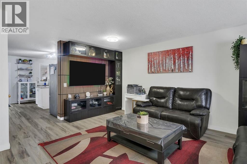 192 Martin Crossing Crescent NE — photo 14