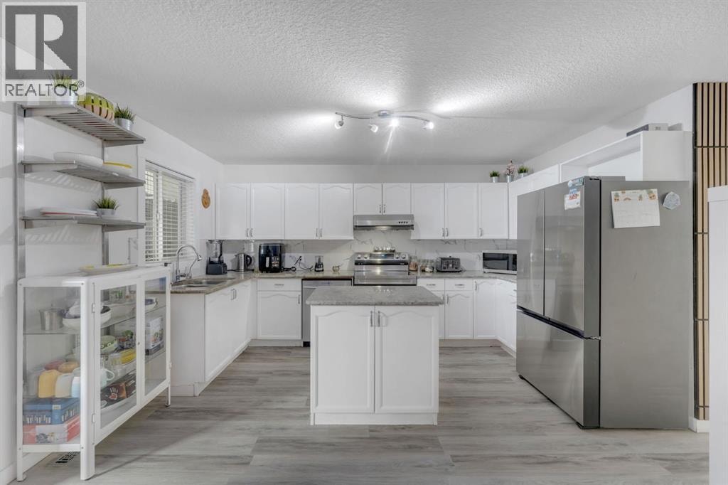 192 Martin Crossing Crescent NE — photo 16