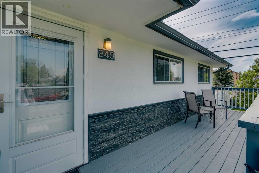 249 Acadia Drive SE — photo 30