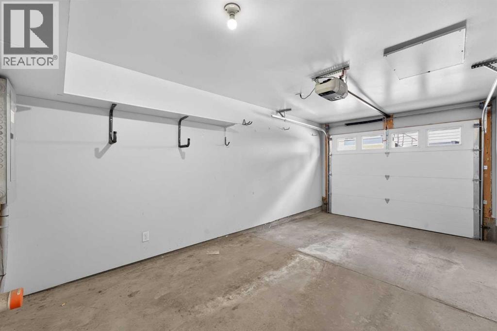 12 Evanscrest Gardens NW — photo 27