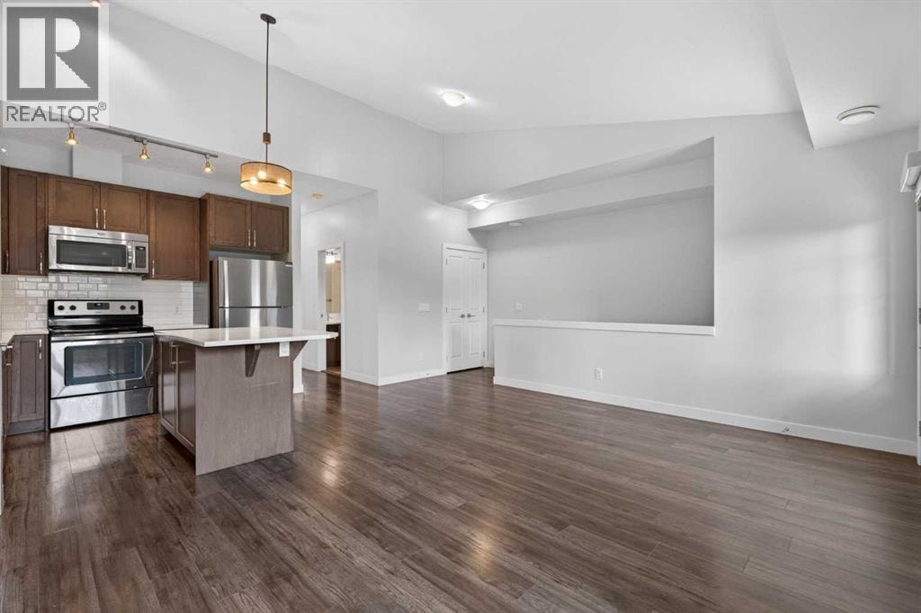 12 Evanscrest Gardens NW — photo 7