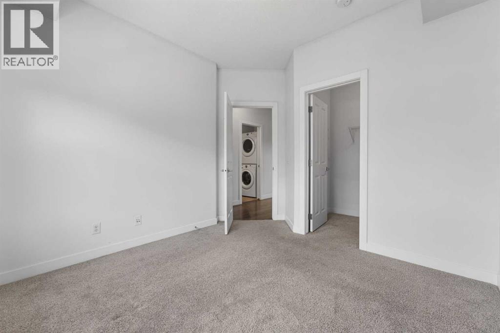 12 Evanscrest Gardens NW — photo 18