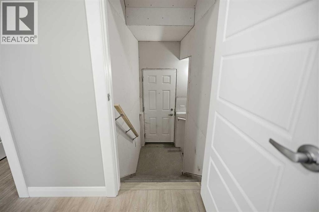 468 Dawson Circle — photo 40