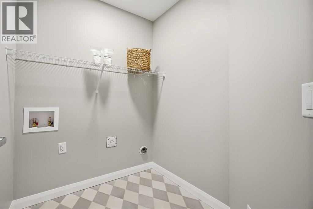 468 Dawson Circle — photo 32