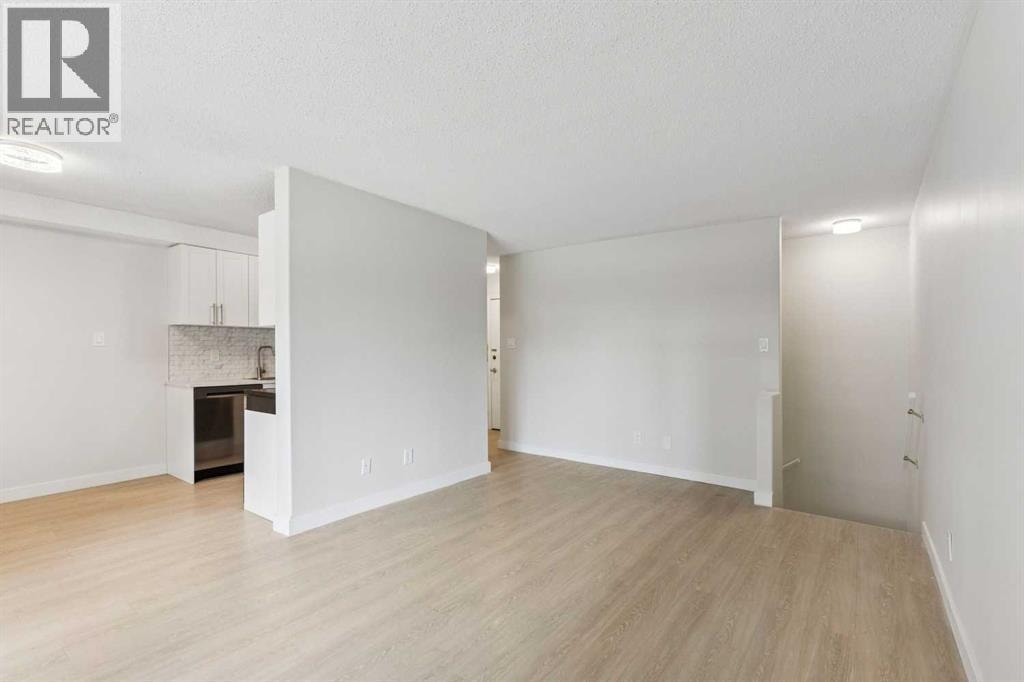 17, 3519 49 Street NW — photo 10