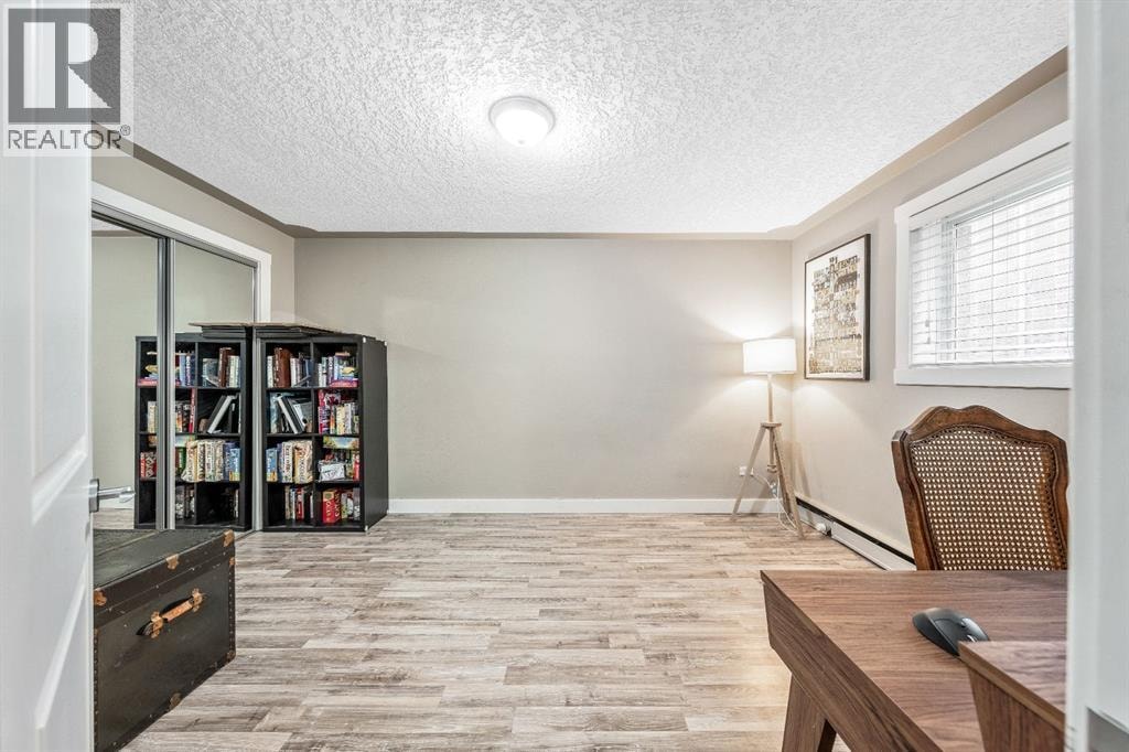 4, 310 22 Avenue SW — photo 14