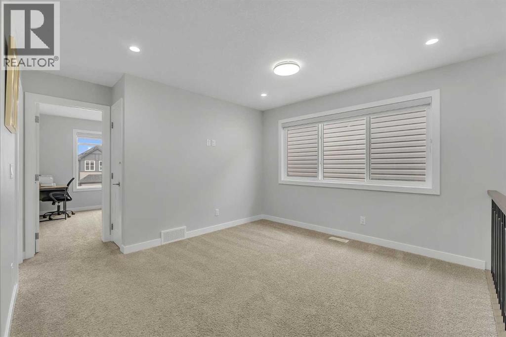 152 Savanna Way NE — photo 17