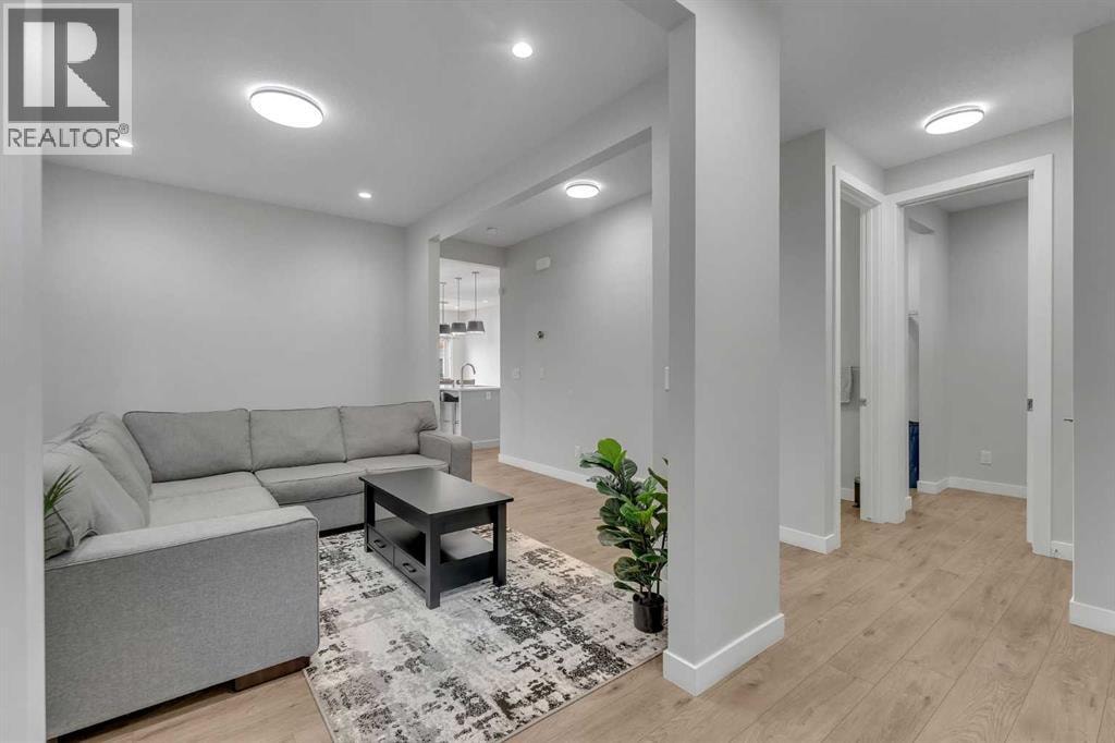 152 Savanna Way NE — photo 4