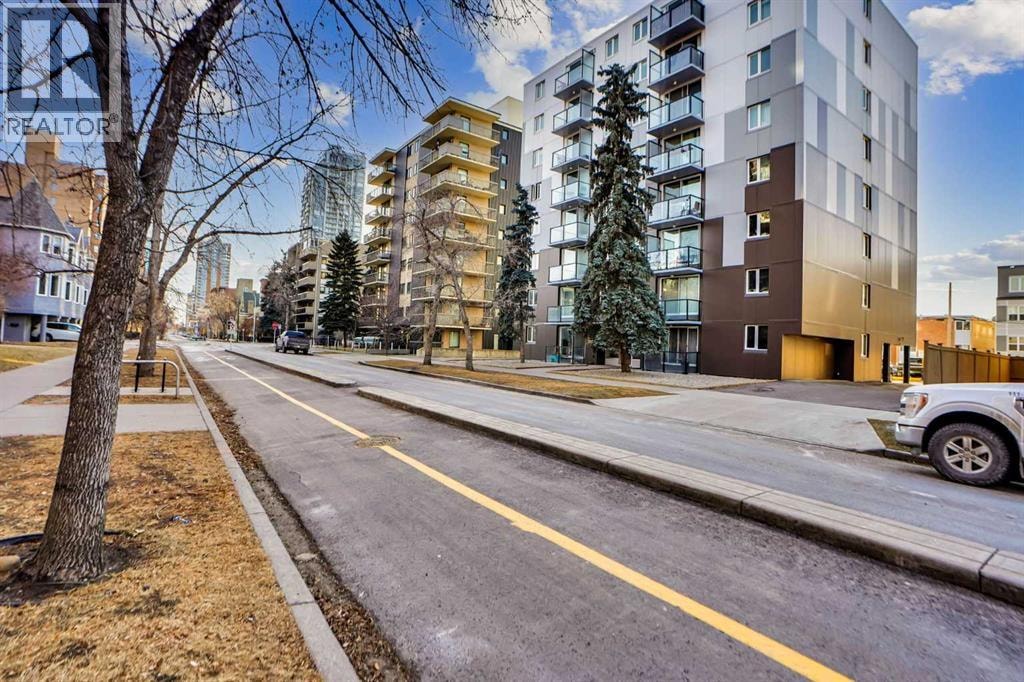 204, 1111 15 Avenue SW — photo 39
