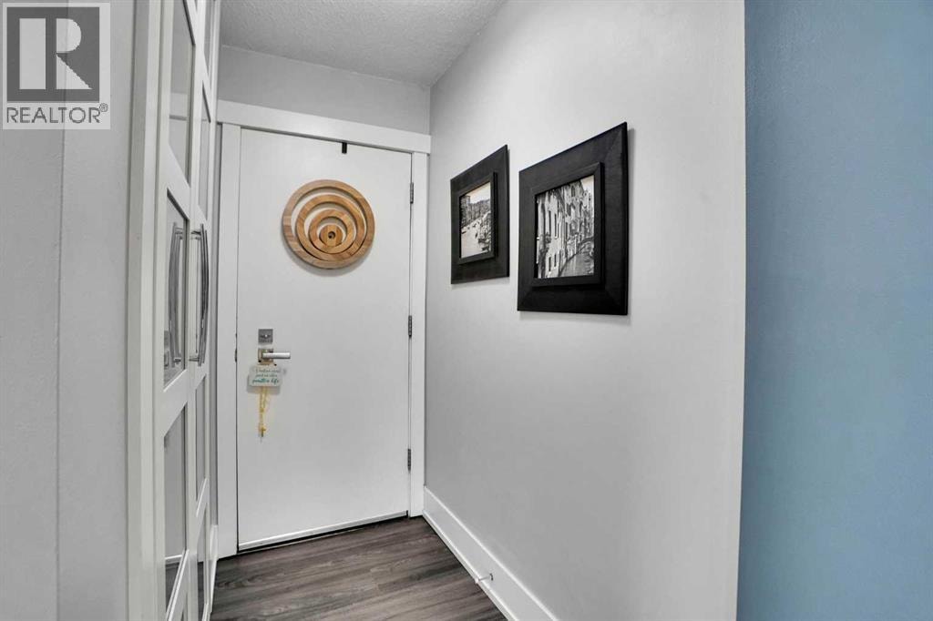204, 1111 15 Avenue SW — photo 23