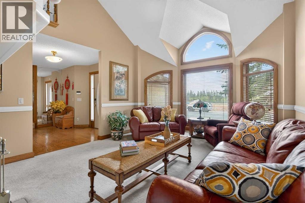 935 Shawnee Drive SW — photo 2