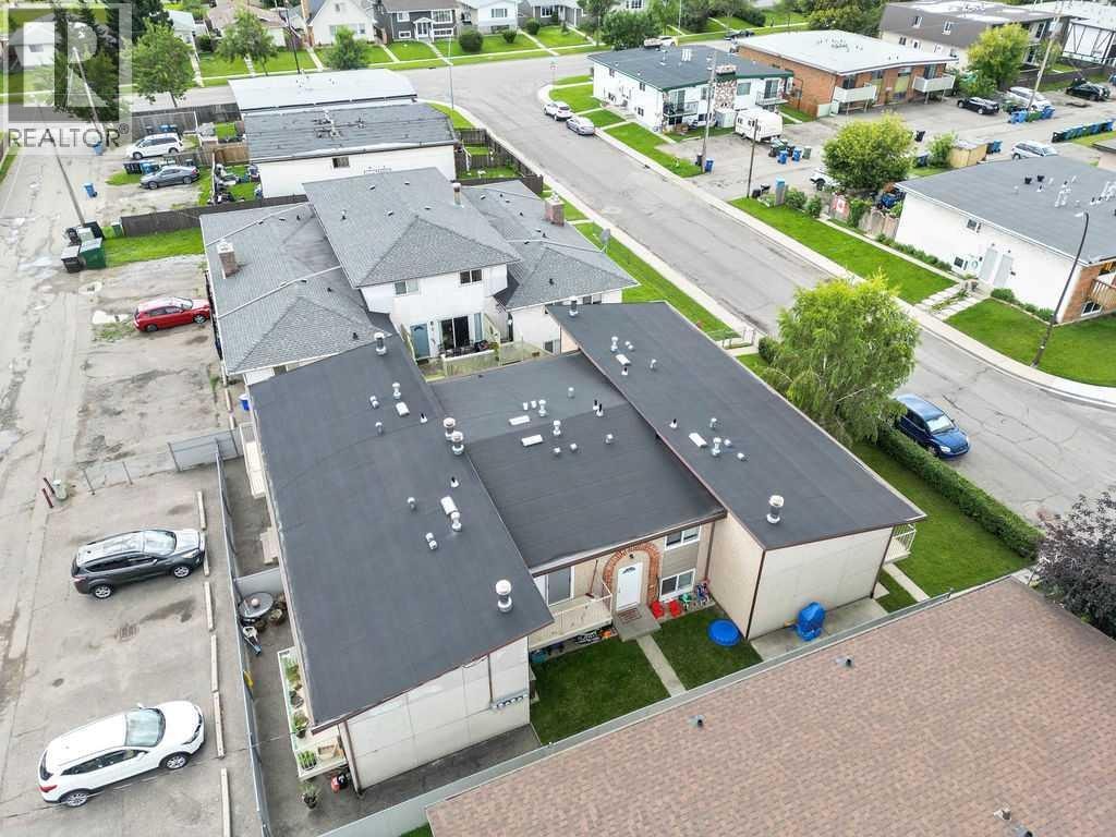 12 Huntley Close NE — photo 9