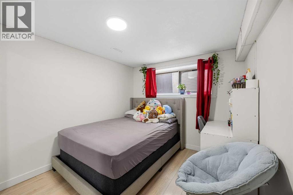 123 Radley Place SE — photo 40