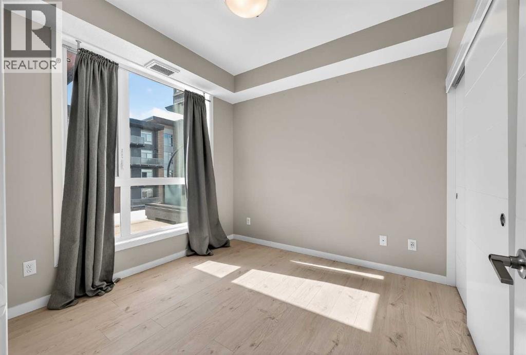 407, 122 Mahogany Centre SE — photo 16