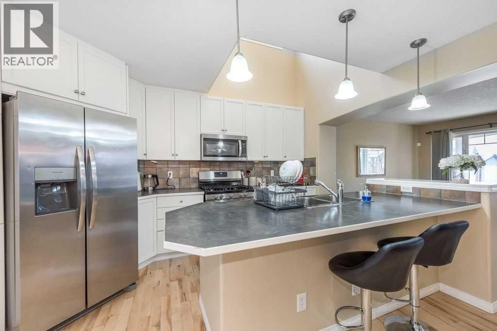 1005 NEW BRIGHTON Gardens SE — photo 7