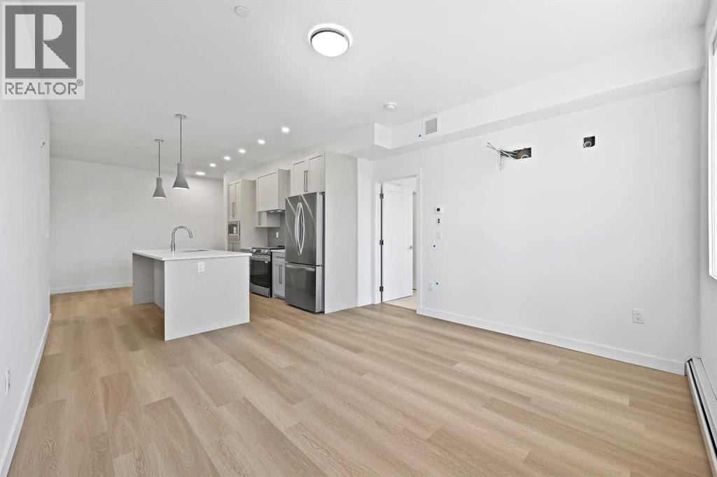 1116, 520 Reynolds Avenue SW — photo 3
