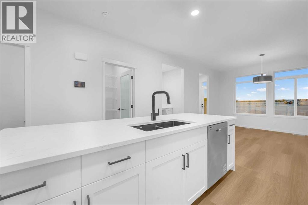 94 Royston Park NW — photo 19