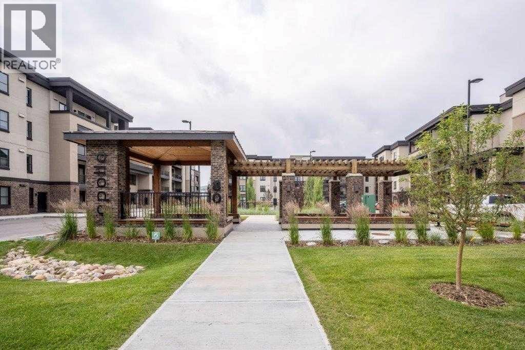 3103, 80 Greenbriar Place NW