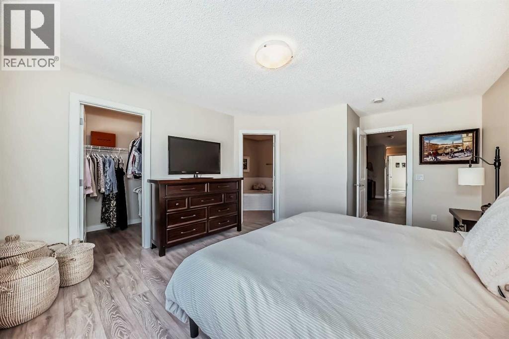 39 Sage Bluff Mews NW — photo 24