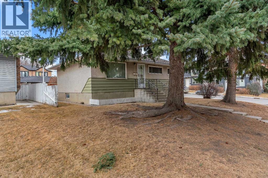 604 56 Avenue SW — photo 26