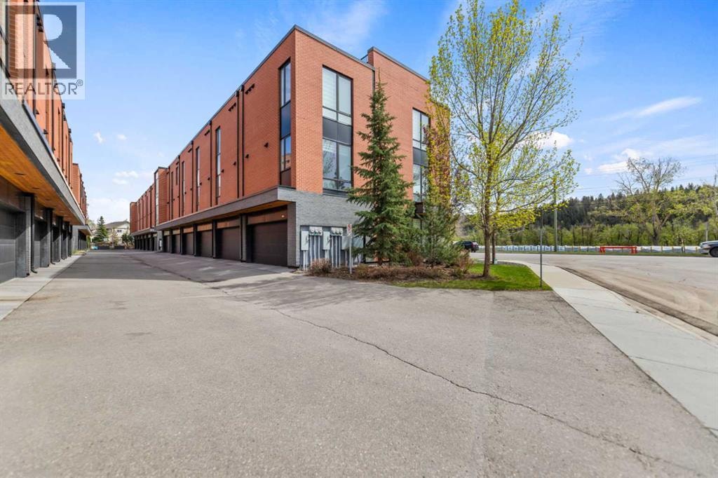 3040 Parkdale Boulevard NW — photo 35