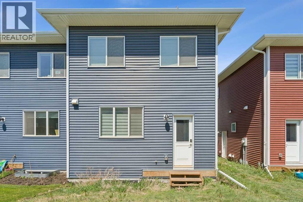 556 Chelsea Gardens — photo 28