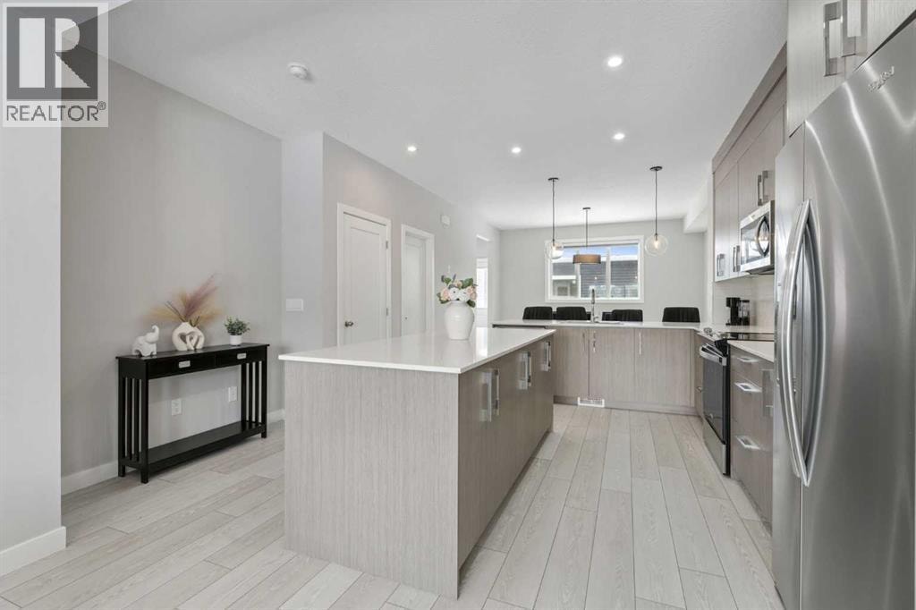 556 Chelsea Gardens — photo 7