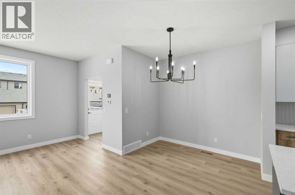43 Belvedere Crescent SE — photo 17