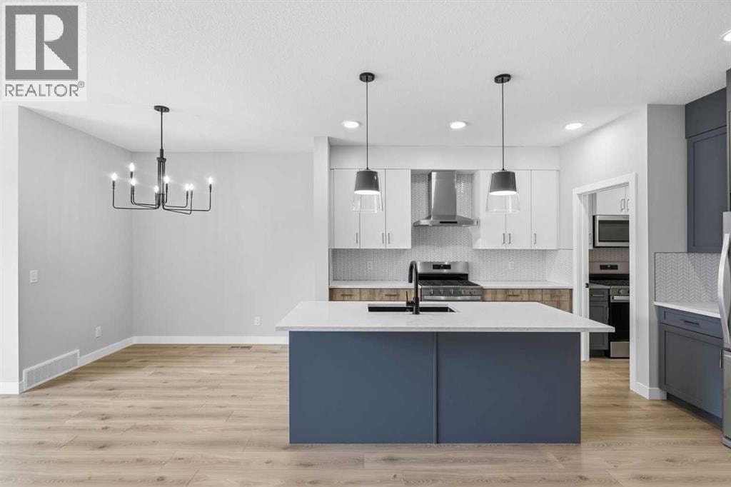 43 Belvedere Crescent SE — photo 8