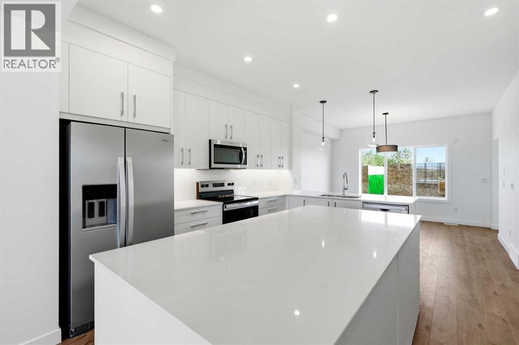 9993 Huxbury Drive NE — photo 10