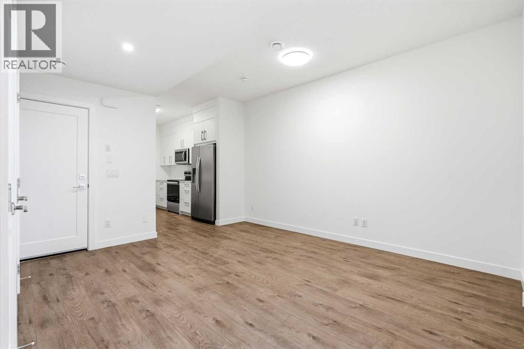 9993 Huxbury Drive NE — photo 35