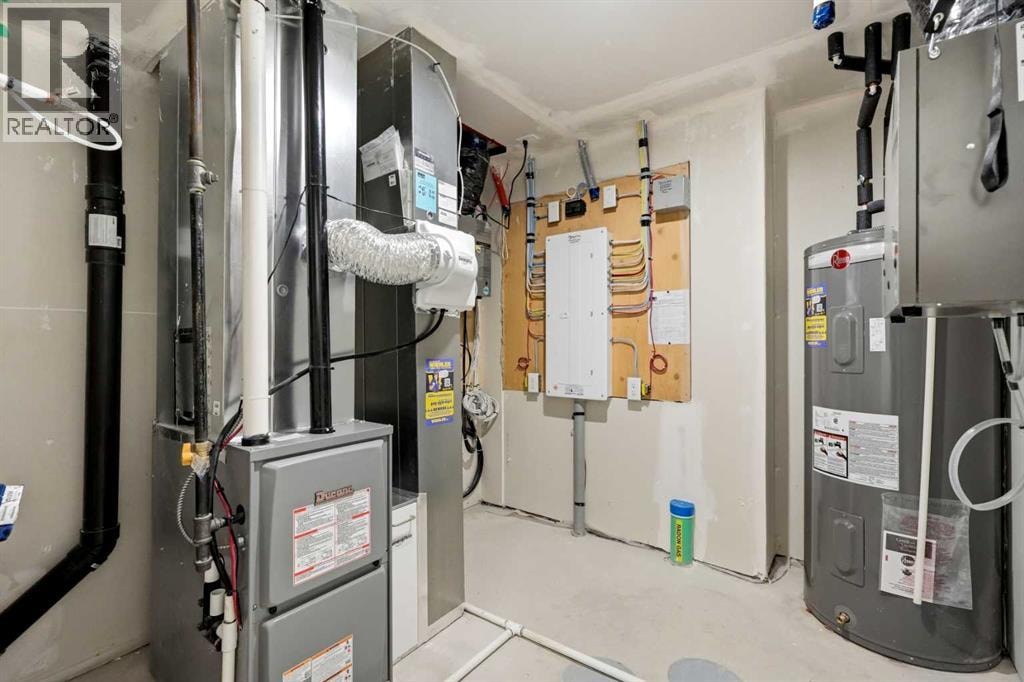 9993 Huxbury Drive NE — photo 41