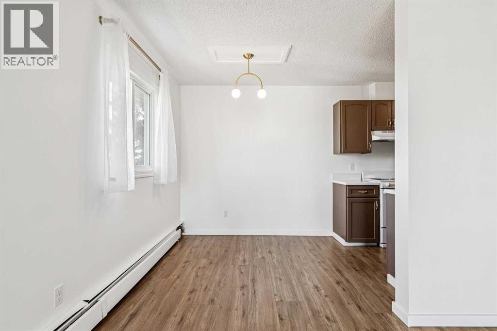 54, 366 94 Avenue SE — photo 9