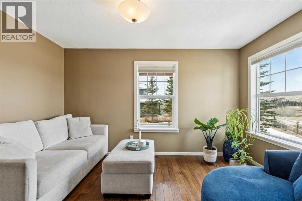 240 Cottageclub Crescent — photo 10