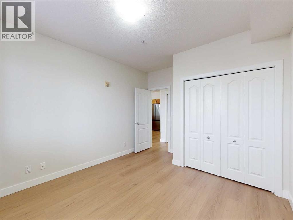 1206, 2370 Bayside Road SW — photo 15