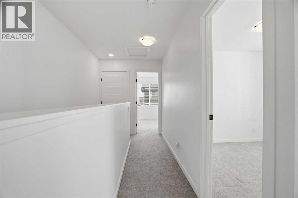 32 Walgrove Common SE — photo 28