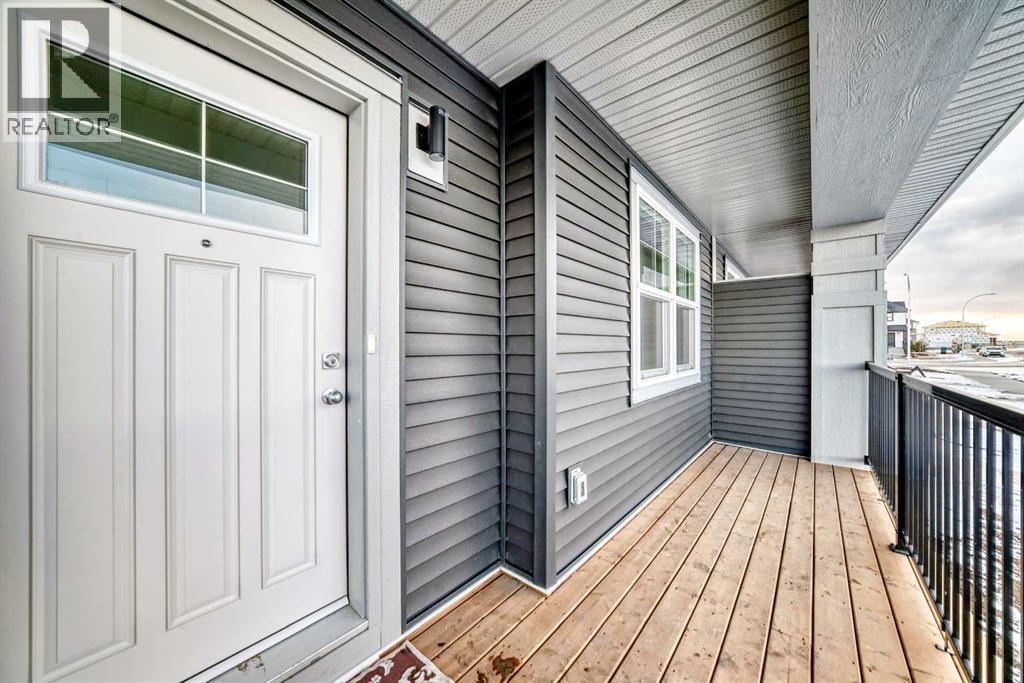 241 BRIDGEPORT GATE — photo 5