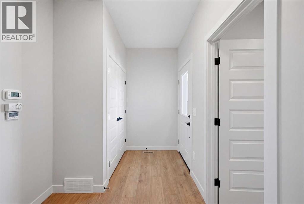 46 Waterford Mews — photo 2