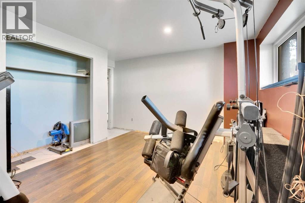 4764 Rundlewood Drive NE — photo 36