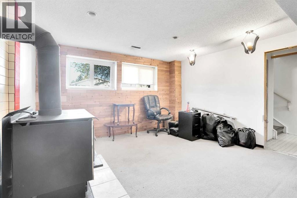 4764 Rundlewood Drive NE — photo 31
