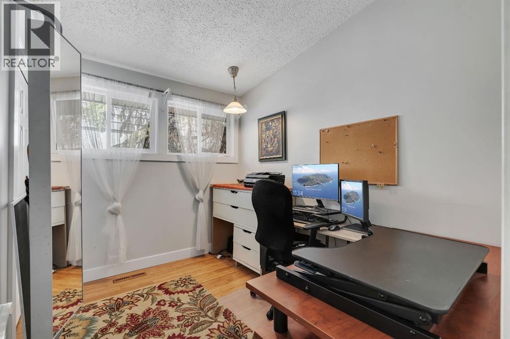 6316 Crowchild Trail SW — photo 20