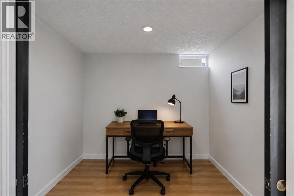 6316 Crowchild Trail SW — photo 25