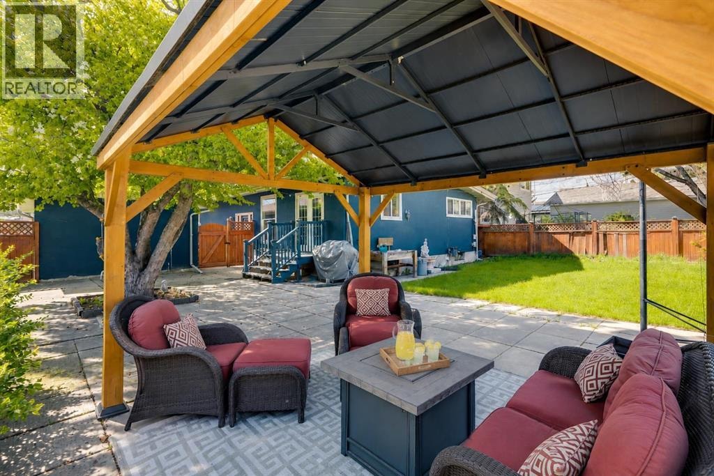 6316 Crowchild Trail SW — photo 35