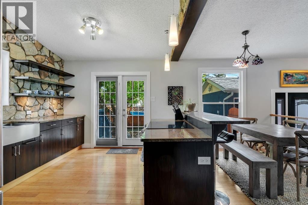 6316 Crowchild Trail SW — photo 7