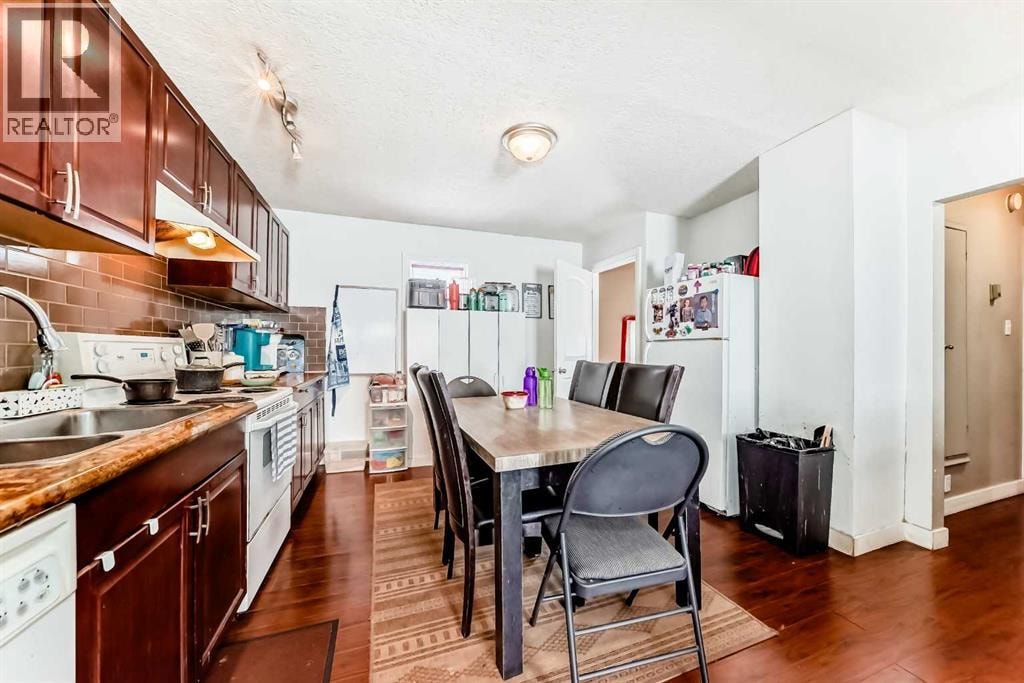2428 3 Avenue NW — photo 9