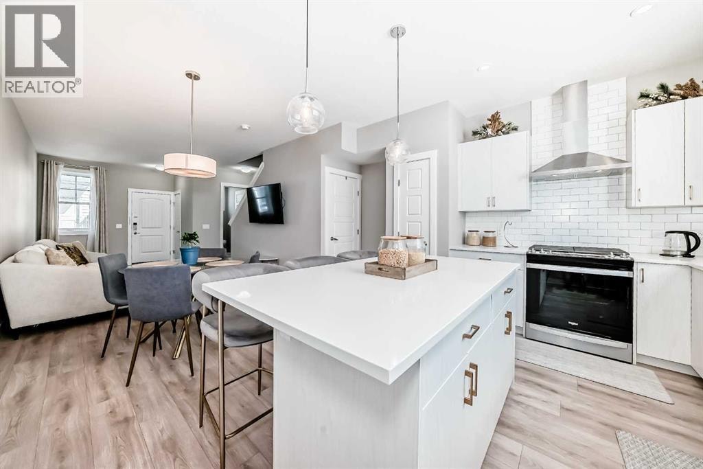 410 Cranbrook Walk SE — photo 10