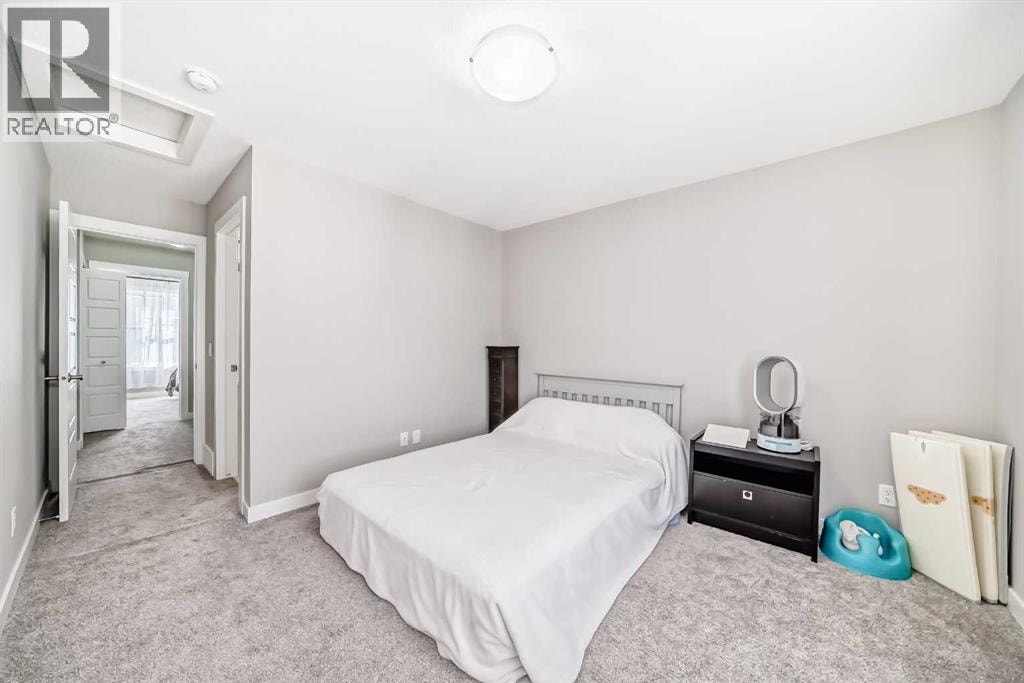 410 Cranbrook Walk SE — photo 29