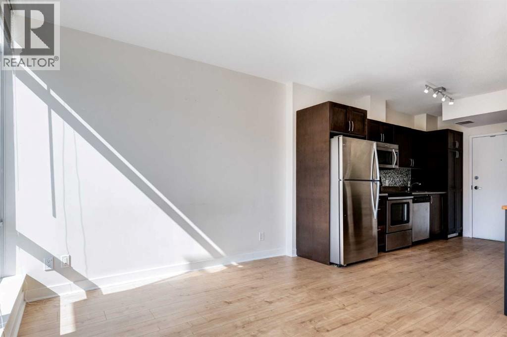 1001, 10 Brentwood Common NW — photo 14
